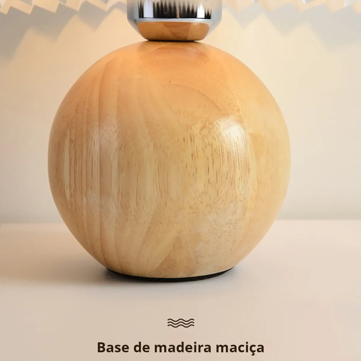 Luminária de Mesa Madeira Plissado Osaka