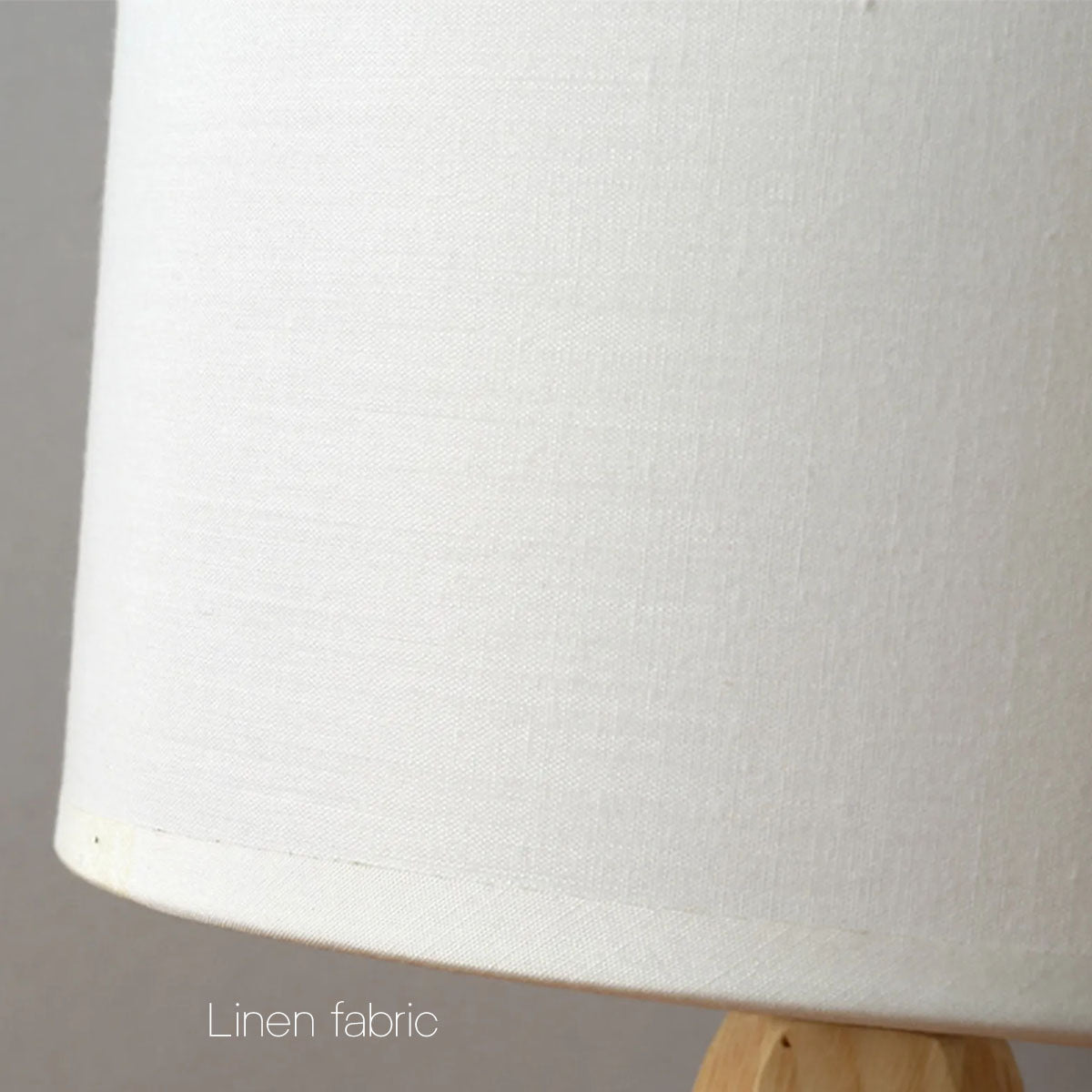Luminária de Mesa Retrô Linho Sakai