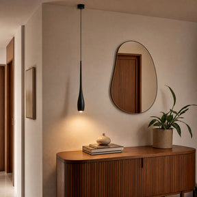 Pendente LED Touch Retrátil Slim preto em hall com aparador decorativo