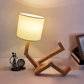 Luminária de Mesa Boneco Madeira Porta Livros SMARTLUZ