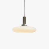 Luminária pendente LED em disco opalino branco com detalhe central prateado