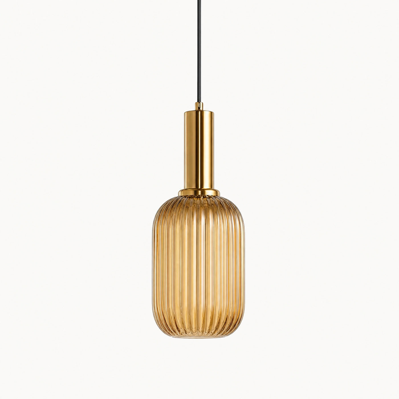 Luminária pendente de vidro âmbar canelado Colors 13cm em fundo branco