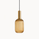 Luminária pendente de vidro âmbar canelado Colors 13cm em fundo branco