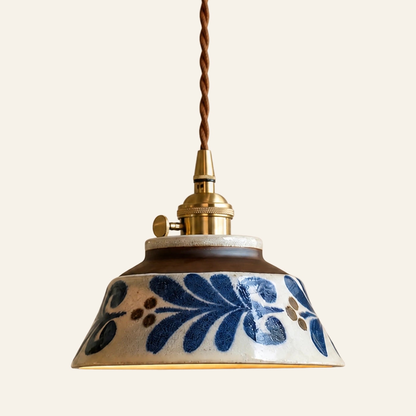 Luminária pendente de cerâmica estampada Folhagem Azul 18 cm em fundo off-white